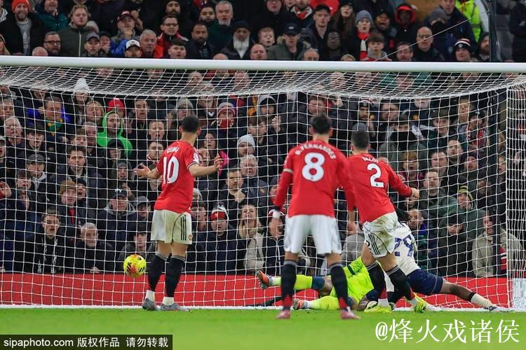 曼联防线难撑,连续9场英超遭遇丢球 曼联防线难撑,连续9场英超遭遇丢球